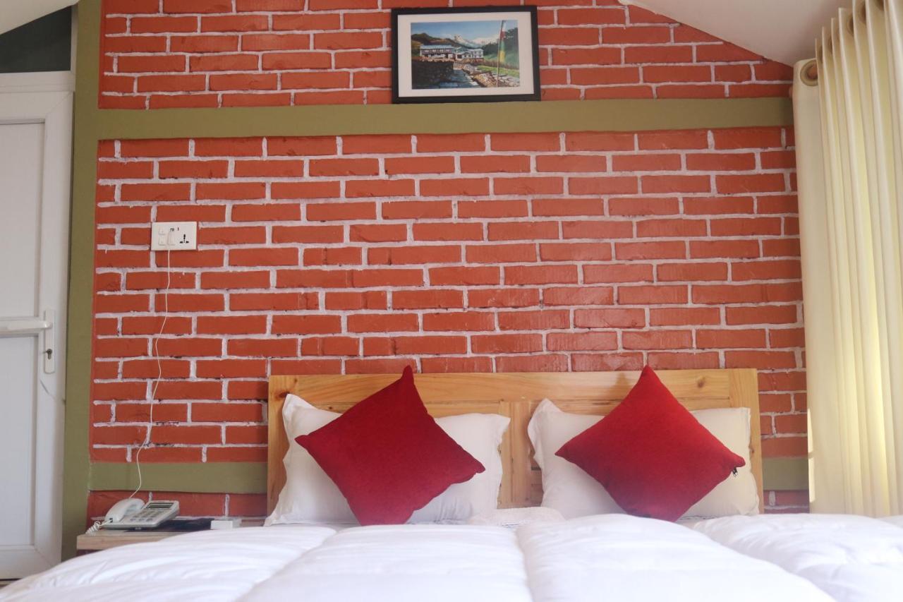 Hotel Young'S Stupa Ranipauwa Extérieur photo
