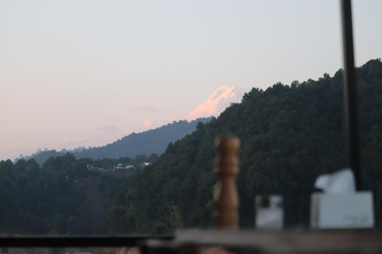 Hotel Young'S Stupa Ranipauwa Extérieur photo