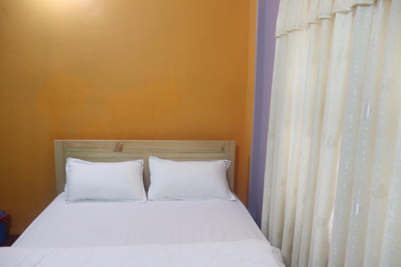 Hotel Young'S Stupa Ranipauwa Extérieur photo